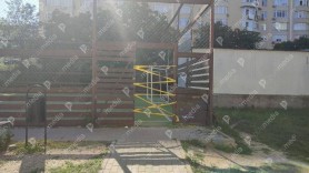 Tragedie în Chișinău. Un copil a murit, după ce a fost strivit de o poartă de fotbal